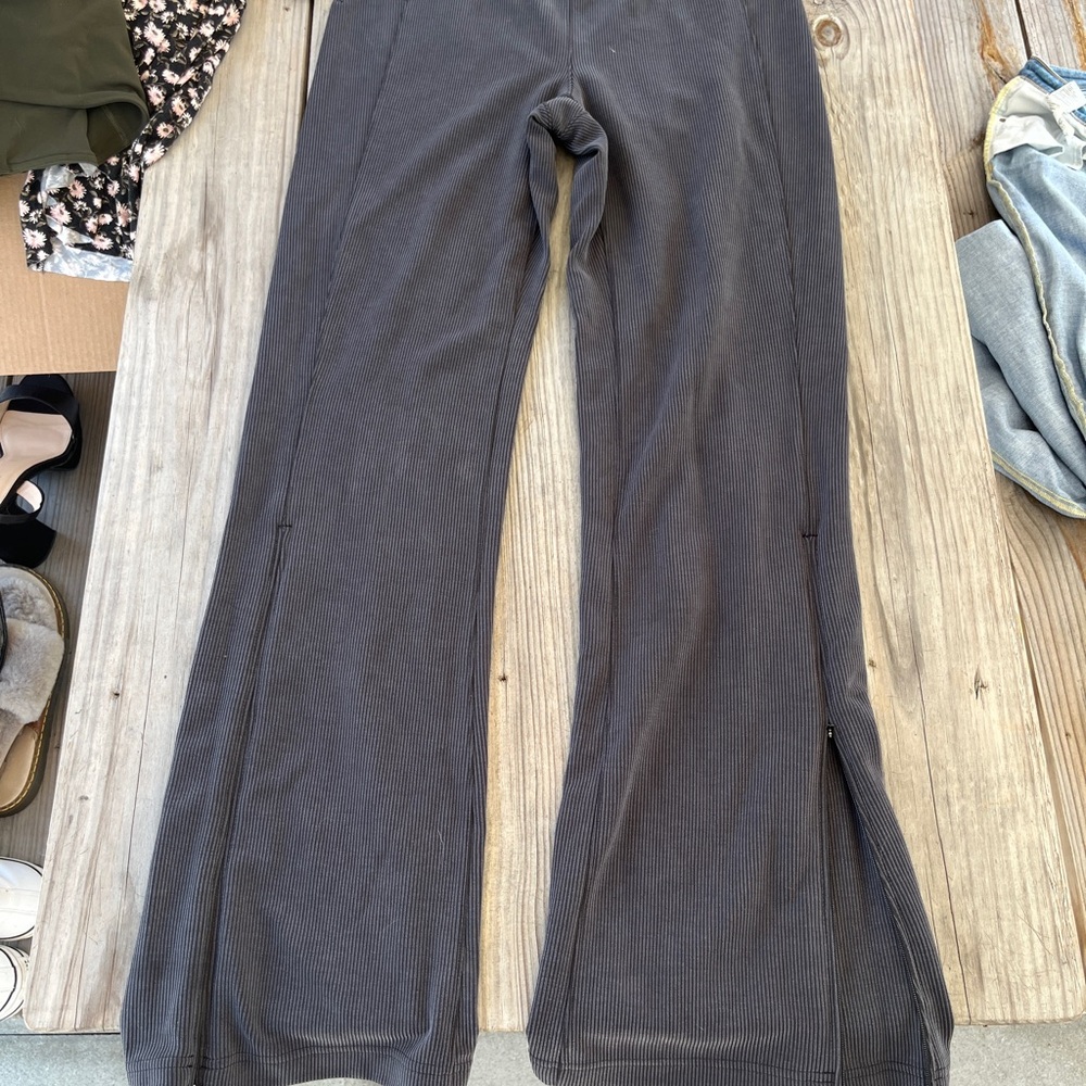 Lululemon Brushed Softstreme Ribbed Zip Flared Pant 32.5 inch inseam